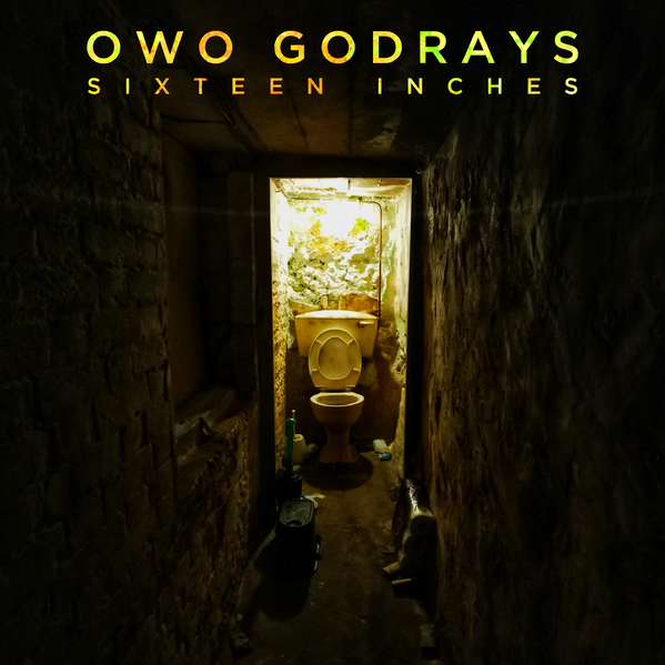 File:OwO Godrays - Sixteen Inches.png
